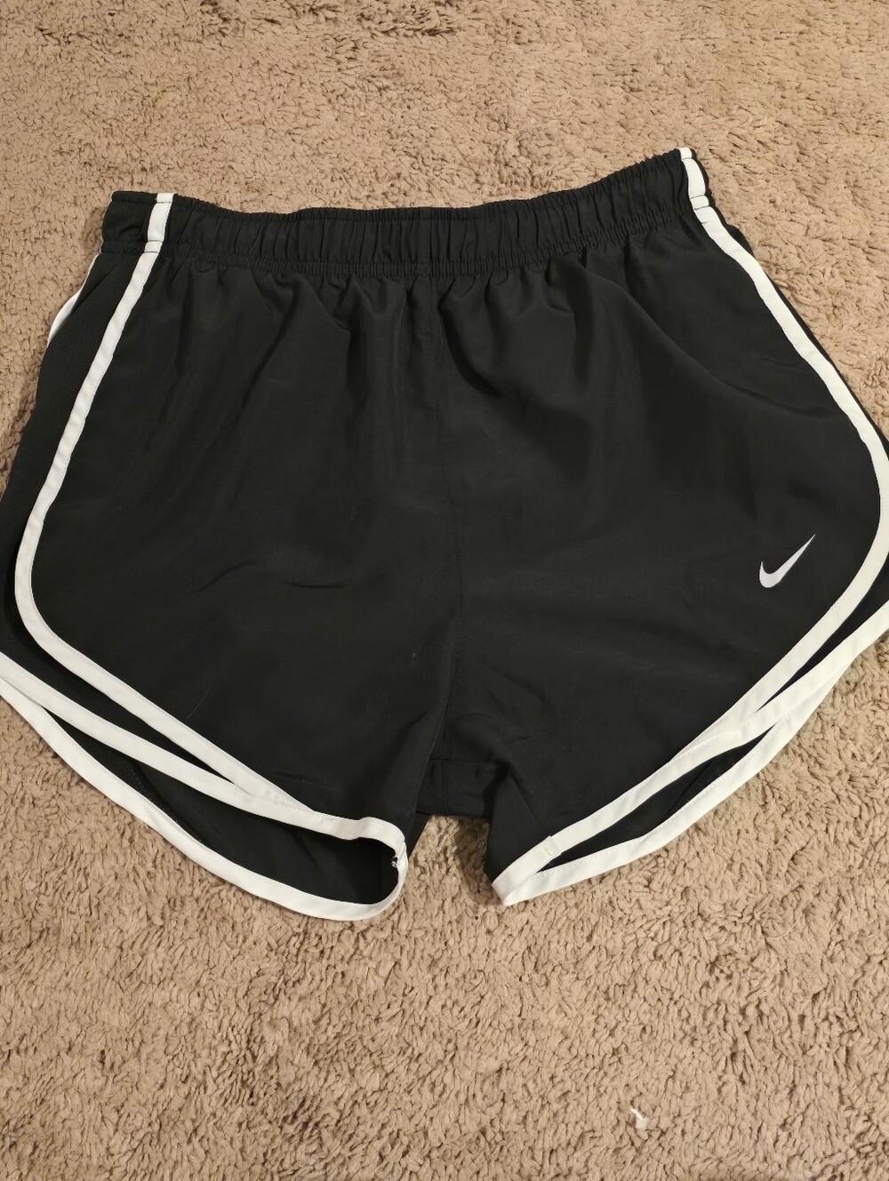 Nike Women's Dri-FIT Tempo Running Shorts Black White Size S 3" Inseam